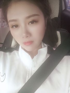 吴小优主播照片