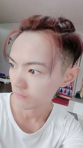 小川哥户外主播的图片