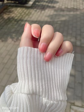 小蝶👑晚上播～的图片