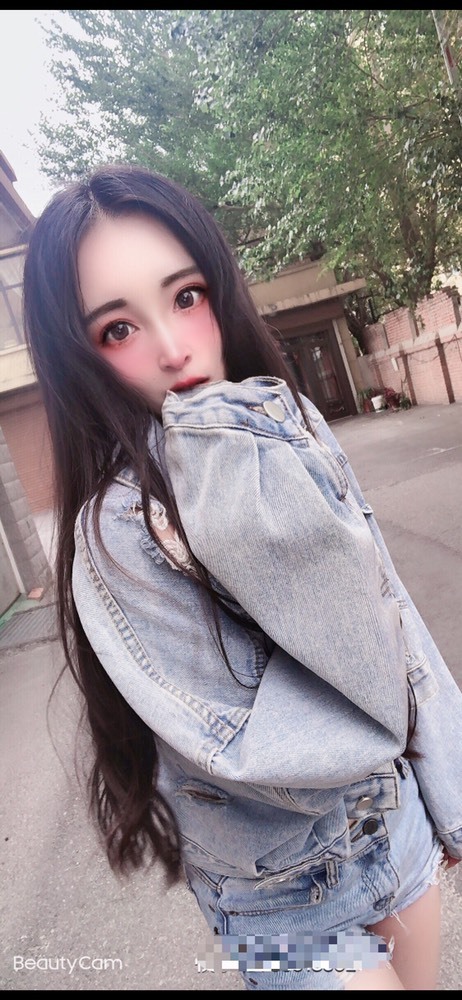 小玲宝🧸不连麦的图片