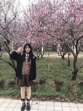 水水🌸萝御双修主播照片