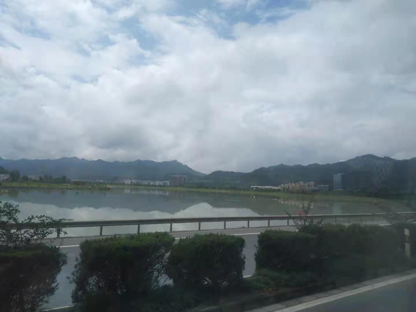 婷婷💕感恩有你陪伴的图片
