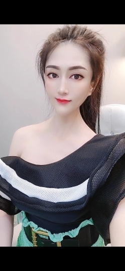 清新🍀靓丽主播照片