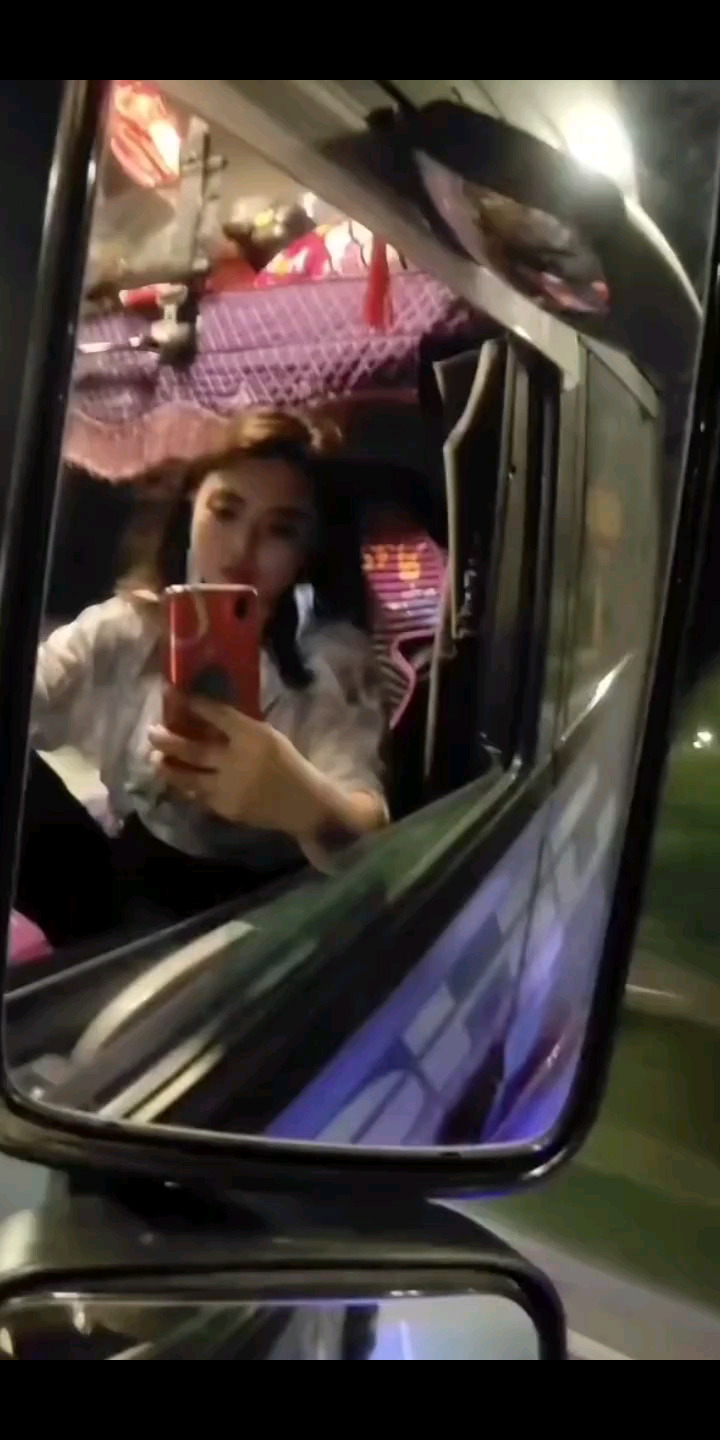 嘚瑟一下