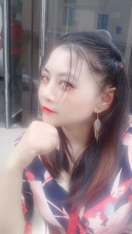 开心果冰儿主播照片