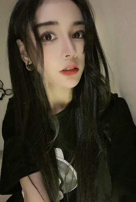娜塔莎退主播照片