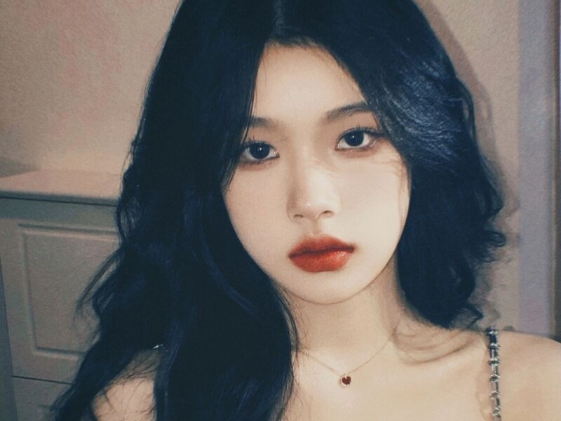 大橙也想看美女的主播海报