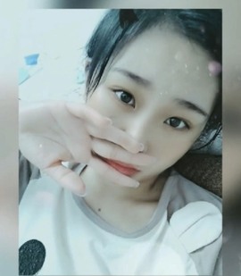💙欣宝吖（暂休）主播照片