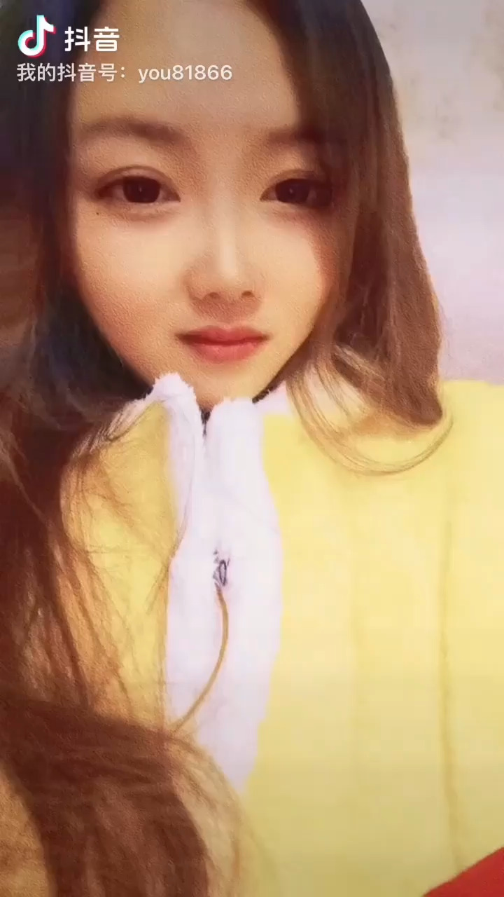笑和快乐无关