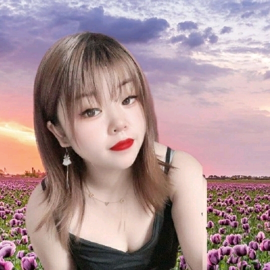 俞心戎的主播照片