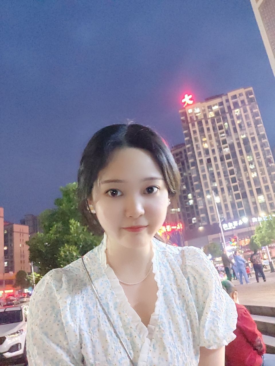 恩恩不嗯嗯的图片