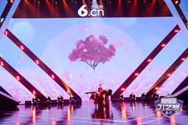 一字马~依棠主播照片