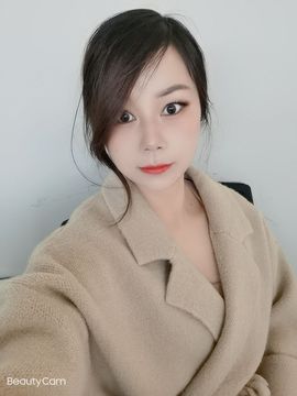 小云妹儿新人求守护～主播照片