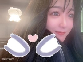 曈妹儿💜51818主播照片