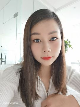小云妹儿新人求守护～主播照片