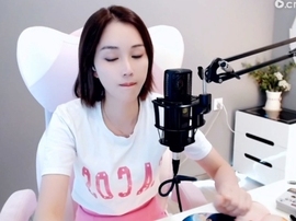 66dg69主播照片