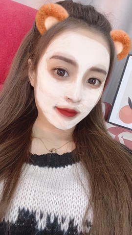 钱小亿主播照片