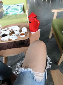 哈佛在逃应届生主播照片