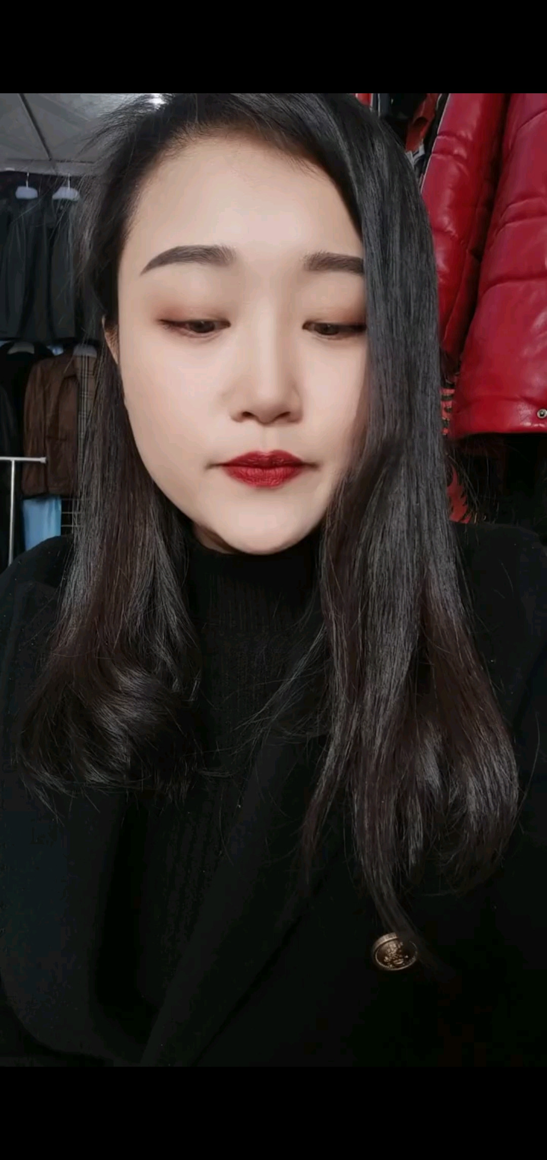 喂…