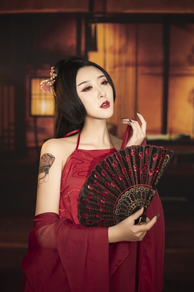 泠柔儿💕在线求宠～的主播照片