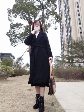 小明月省点电费，休主播照片