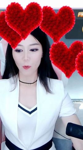现实✔差距主播照片