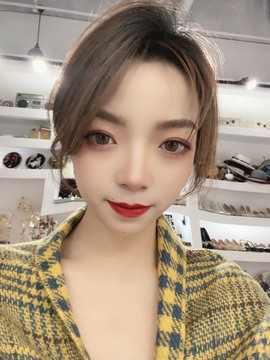 我是隐身娃主播照片