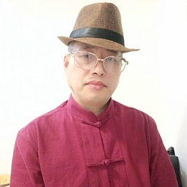 古巷酒吧主播照片