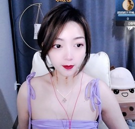 我是隐身娃主播照片