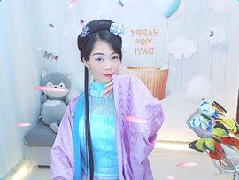 六月皮皮贪财还好色主播照片
