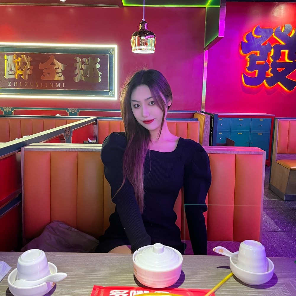 漂漂积极向上的主播照片