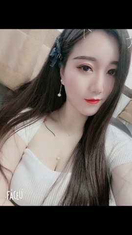我离你其实很近主播照片