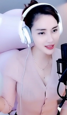 水母好美主播照片