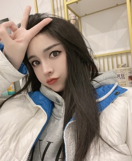 娜塔莎退主播照片