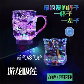收割机检修维护中主播照片