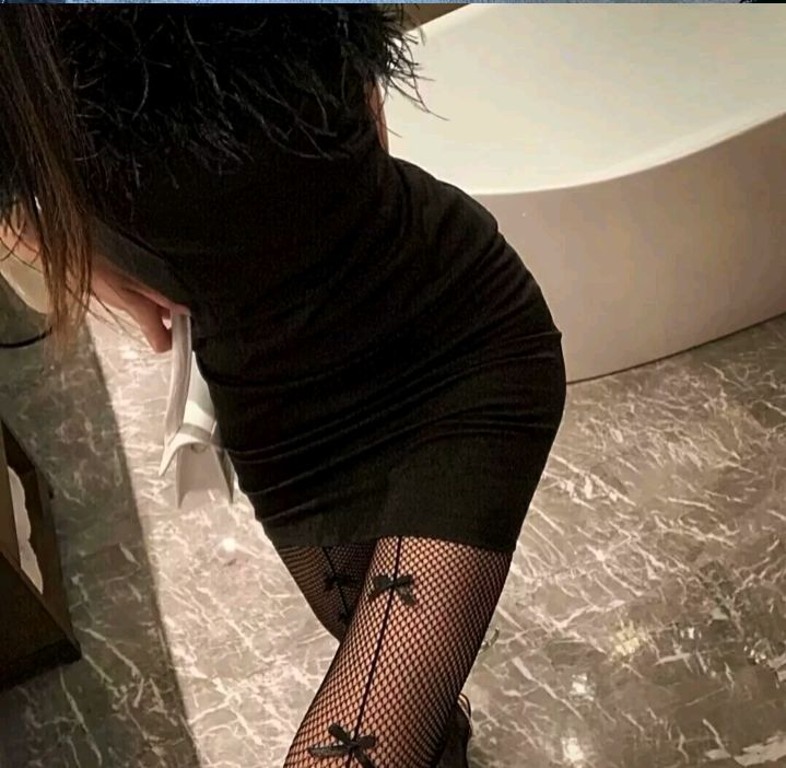 新人然然求百元榜的主播照片