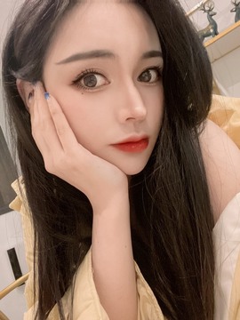 娜塔莎退主播照片