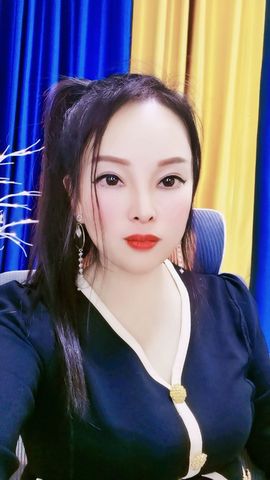 无忧用心唱歌🎤的图片