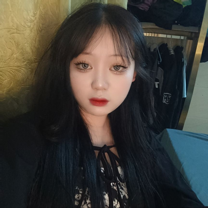 希希睡醒了.的主播照片