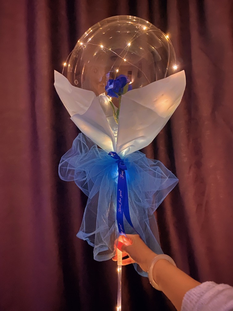 北家希希休息中的主播照片