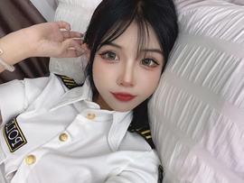 小桃子—新人的图片