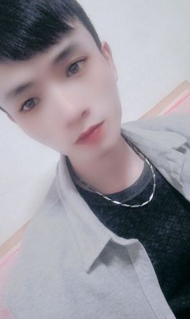 轩宝lh主播照片