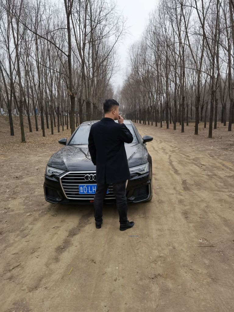 阿坤呢的图片