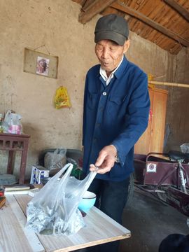 果果(平安好运)主播照片