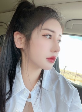 曼曼🌙暂停直播主播照片
