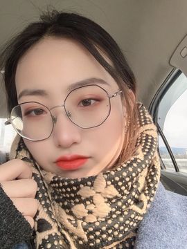 章鱼🎊主播照片