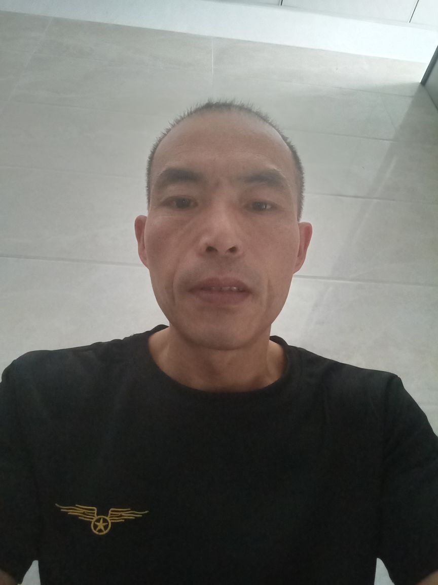 Mobf62903j的主播照片