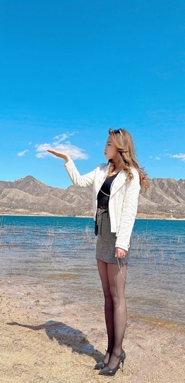 ①号前女友主播照片