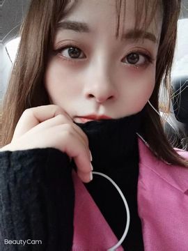 超甜糖经理深情演唱主播照片