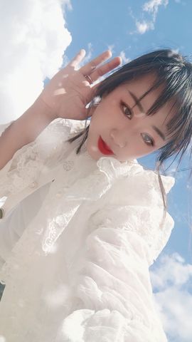头条组合主播照片